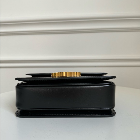 —SOLD—CELINE TEEN TRIOMPHE BAG IN SHINY CALFSKIN BLACK - Picture 3 of 10